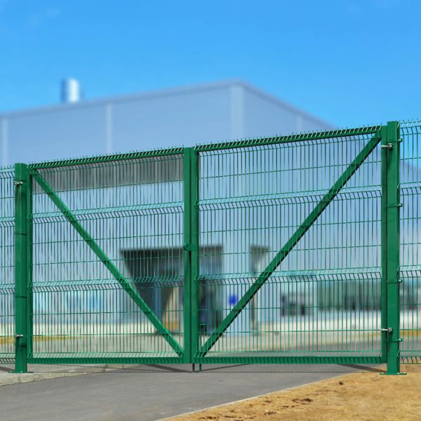 Ворота распашные Gardis OPTIMA 3D, столбы под бетонирование, цвет по каталогу RAL